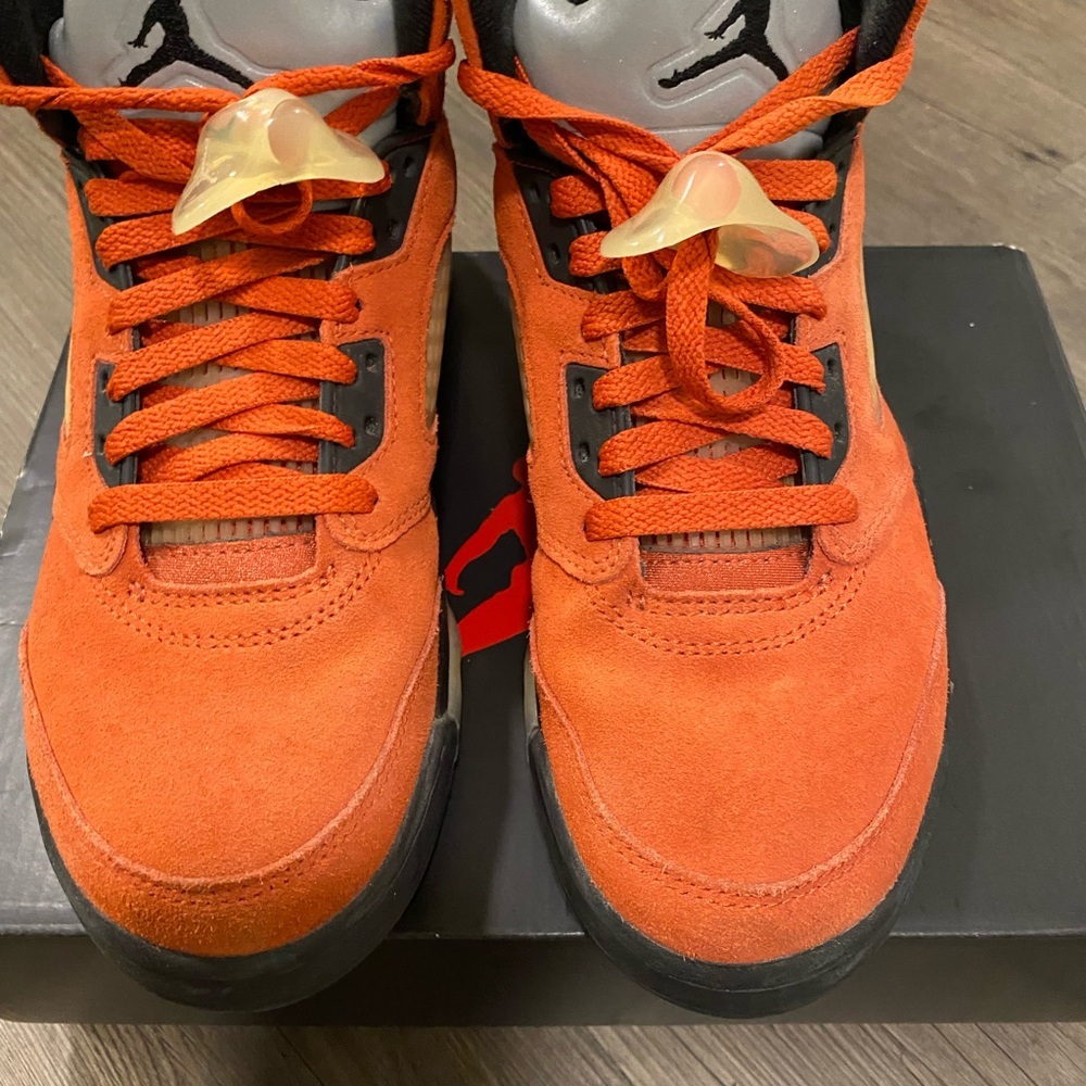 Jordan Men's Bright Orange Sneakers